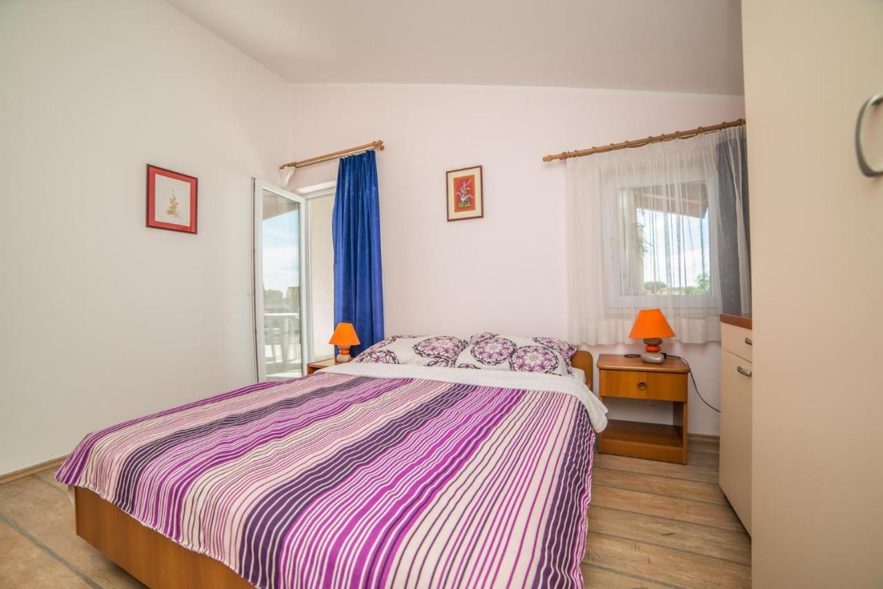 Apartments Durda Fažana Eksteriør billede